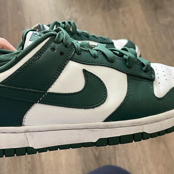 nike michigan state dunks - Picture 2 of 7